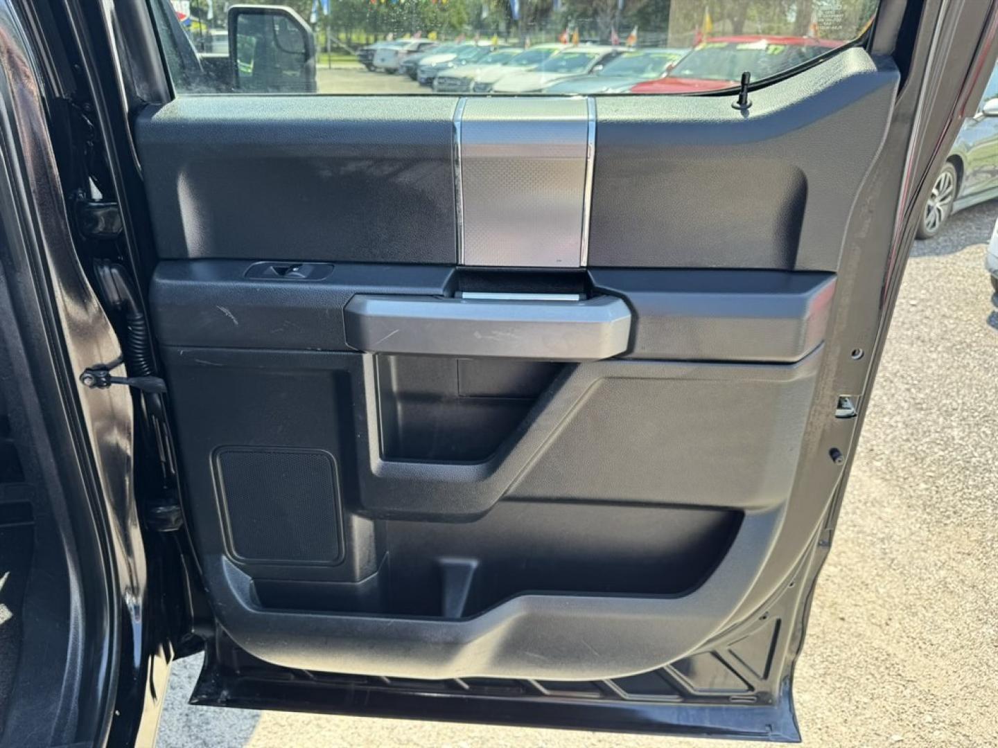 2016 Black /Black Ford F150 (1FTEW1CPXGF) with an 2.7l V6 DI T/C Ecoboost 2 engine, Automatic transmission, located at 745 East Steele Rd., West Columbia, SC, 29170, (803) 755-9148, 33.927212, -81.148483- Photo#23
