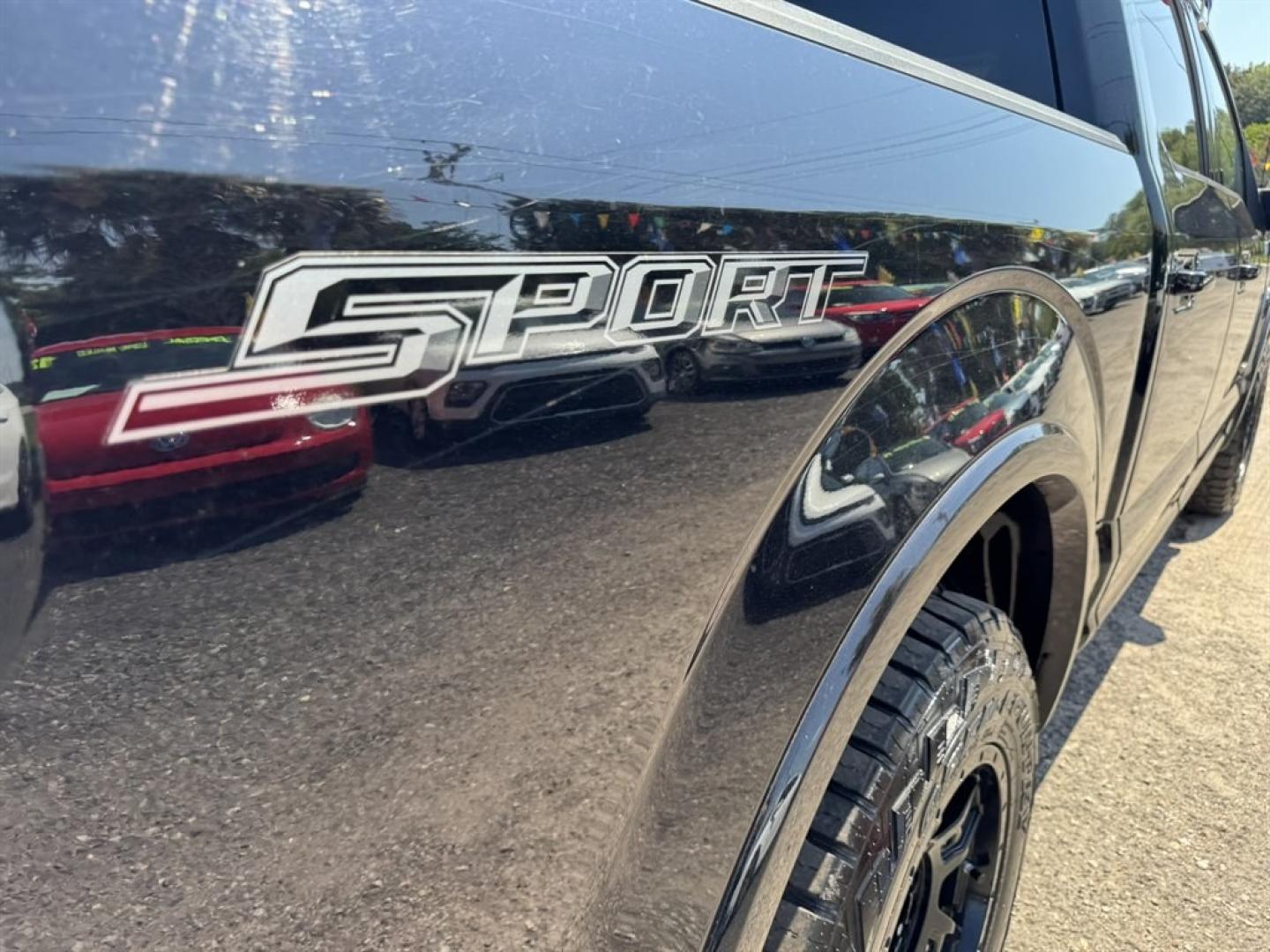 2016 Black /Black Ford F150 (1FTEW1CPXGF) with an 2.7l V6 DI T/C Ecoboost 2 engine, Automatic transmission, located at 745 East Steele Rd., West Columbia, SC, 29170, (803) 755-9148, 33.927212, -81.148483- Photo#29