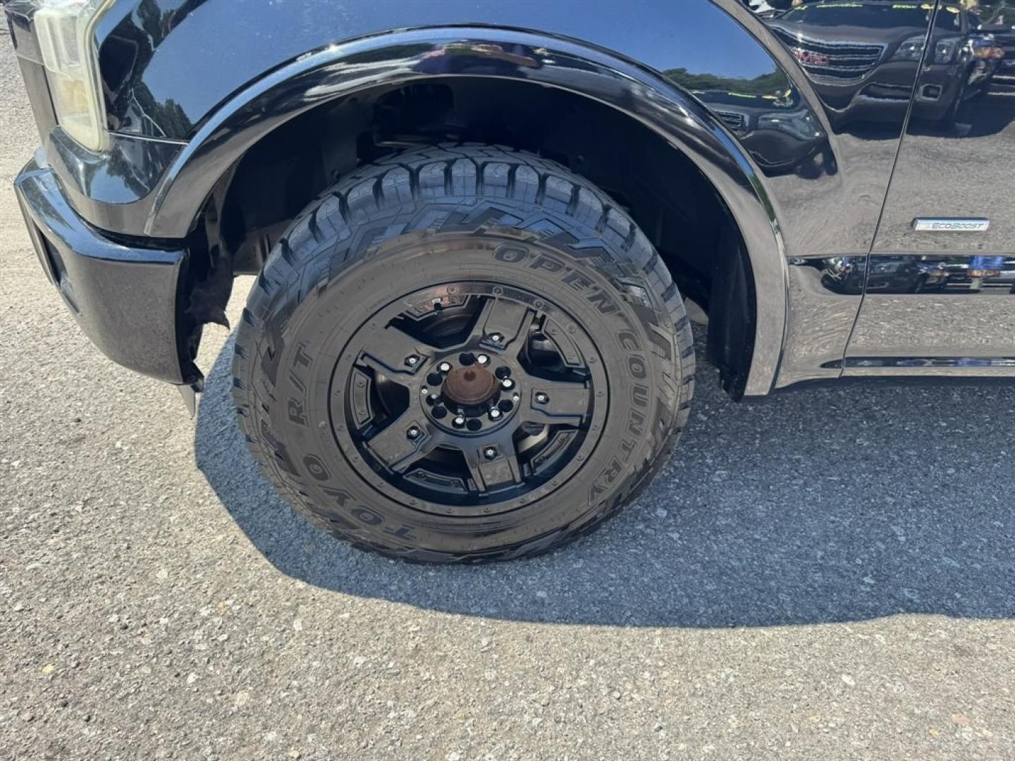 2016 Black /Black Ford F150 (1FTEW1CPXGF) with an 2.7l V6 DI T/C Ecoboost 2 engine, Automatic transmission, located at 745 East Steele Rd., West Columbia, SC, 29170, (803) 755-9148, 33.927212, -81.148483- Photo#33