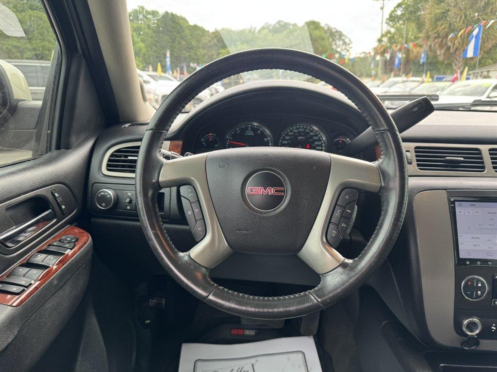 2013 Gold /Black GMC Yukon (1GKS1CE06DR) with an 5.3l V8 SFI Flex 5.3l engine, Automatic transmission, located at 745 East Steele Rd., West Columbia, SC, 29170, (803) 755-9148, 33.927212, -81.148483 - Photo#7