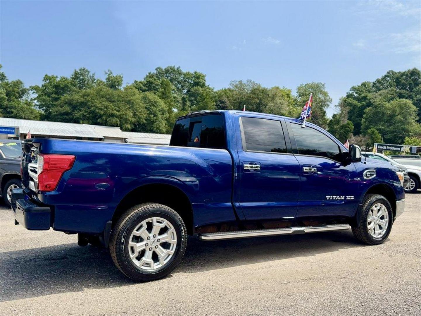 2016 Blue /Black Nissan Titan XD (1N6BA1F23GN) with an 5.0l V8 DI Dohc Tdsl 5.0l engine, Automatic transmission, located at 745 East Steele Rd., West Columbia, SC, 29170, (803) 755-9148, 33.927212, -81.148483- Photo#3