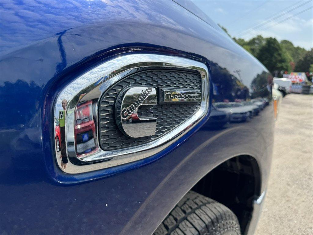 2016 Blue /Black Nissan Titan XD (1N6BA1F23GN) with an 5.0l V8 DI Dohc Tdsl 5.0l engine, Automatic transmission, located at 745 East Steele Rd., West Columbia, SC, 29170, (803) 755-9148, 33.927212, -81.148483- Photo#28