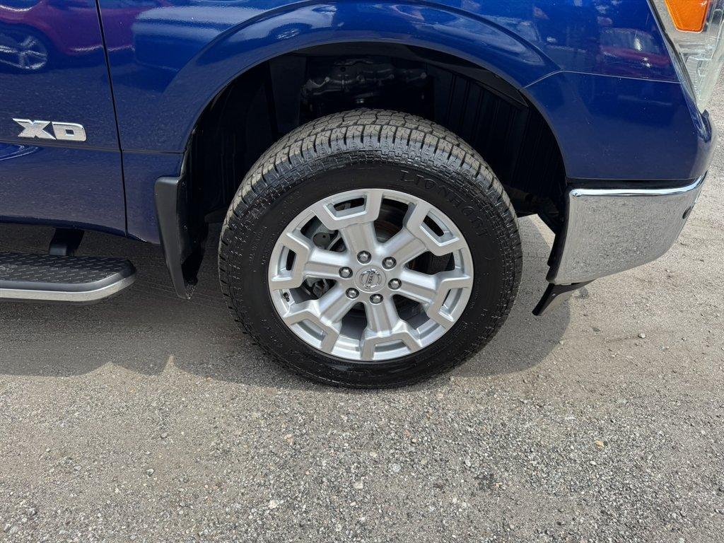 2016 Blue /Black Nissan Titan XD (1N6BA1F23GN) with an 5.0l V8 DI Dohc Tdsl 5.0l engine, Automatic transmission, located at 745 East Steele Rd., West Columbia, SC, 29170, (803) 755-9148, 33.927212, -81.148483- Photo#31