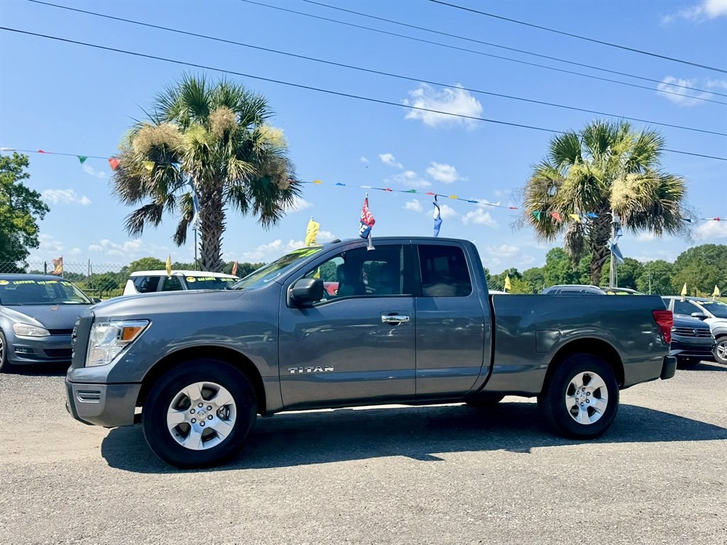 photo of 2021 Nissan Titan 