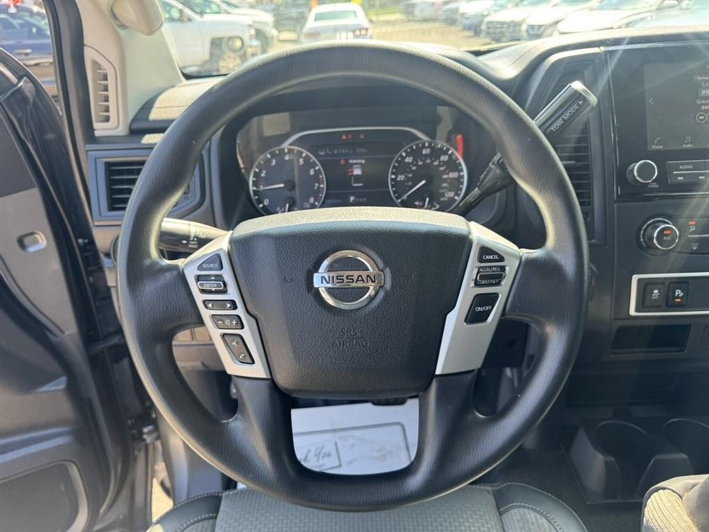 2021 Grey /Ivory Nissan Titan (1N6AA1CE2MN) with an 5.6l V8 DI Dohc 5.6l engine, Automatic transmission, located at 745 East Steele Rd., West Columbia, SC, 29170, (803) 755-9148, 33.927212, -81.148483- Photo#7