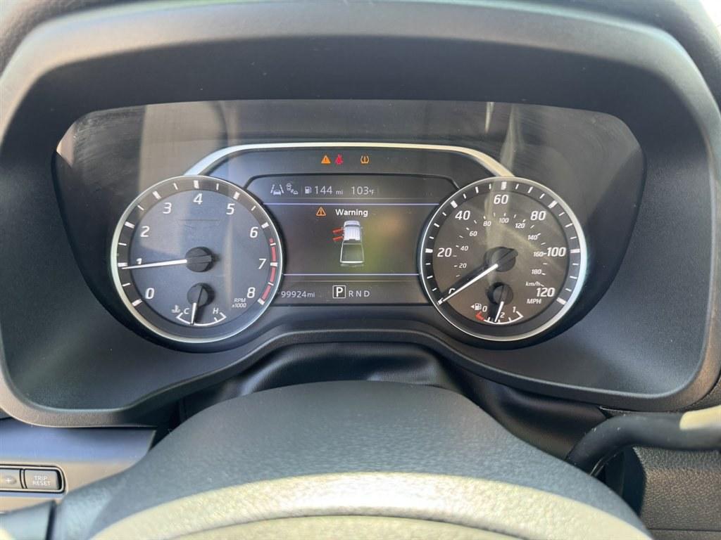 2021 Grey /Ivory Nissan Titan (1N6AA1CE2MN) with an 5.6l V8 DI Dohc 5.6l engine, Automatic transmission, located at 745 East Steele Rd., West Columbia, SC, 29170, (803) 755-9148, 33.927212, -81.148483- Photo#10