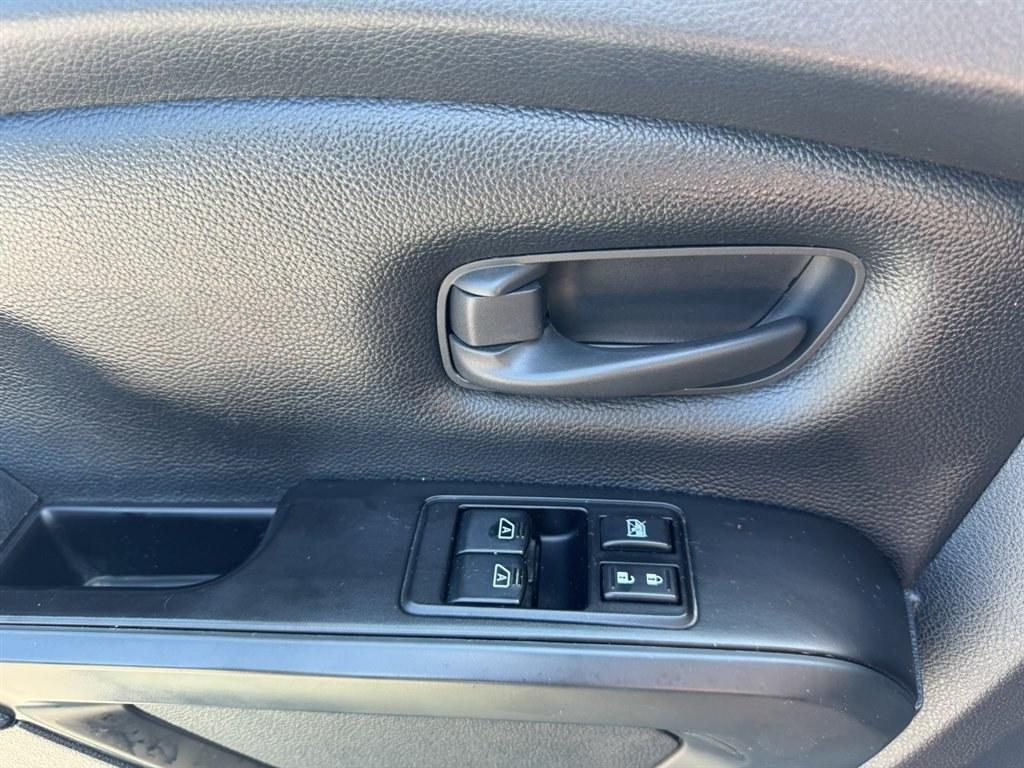 2021 Grey /Ivory Nissan Titan (1N6AA1CE2MN) with an 5.6l V8 DI Dohc 5.6l engine, Automatic transmission, located at 745 East Steele Rd., West Columbia, SC, 29170, (803) 755-9148, 33.927212, -81.148483- Photo#18