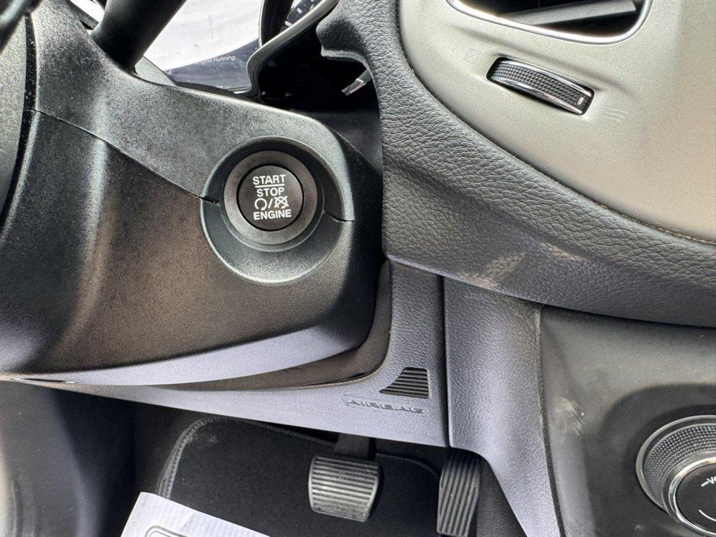 2021 Grey /Black Jeep Compass (3C4NJCEB0MT) with an 2.4l I-4 MPI Sohc 2.4l engine, Automatic transmission, located at 745 East Steele Rd., West Columbia, SC, 29170, (803) 755-9148, 33.927212, -81.148483 - Photo#17