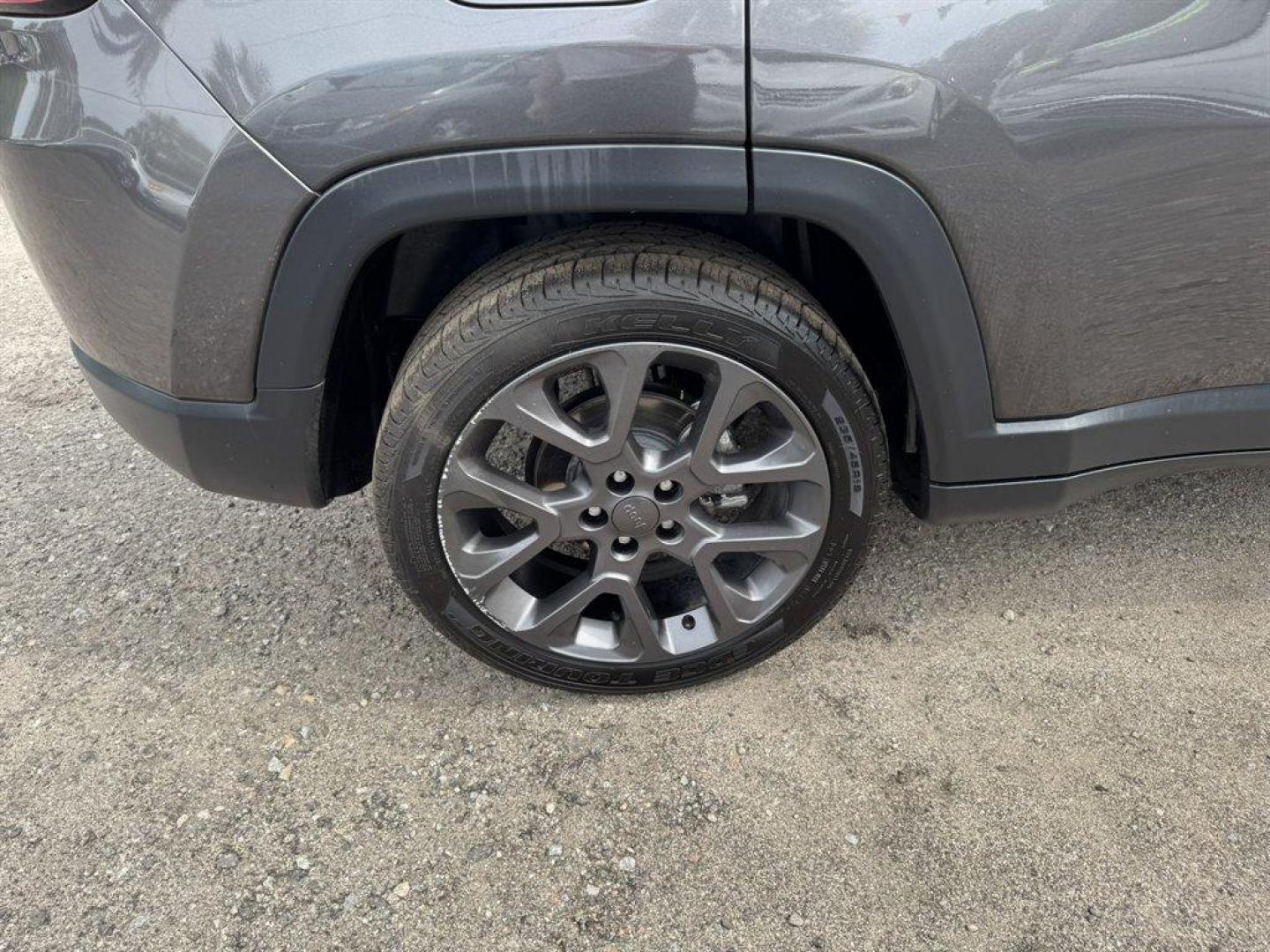 2021 Grey /Black Jeep Compass (3C4NJCEB0MT) with an 2.4l I-4 MPI Sohc 2.4l engine, Automatic transmission, located at 745 East Steele Rd., West Columbia, SC, 29170, (803) 755-9148, 33.927212, -81.148483 - Photo#32