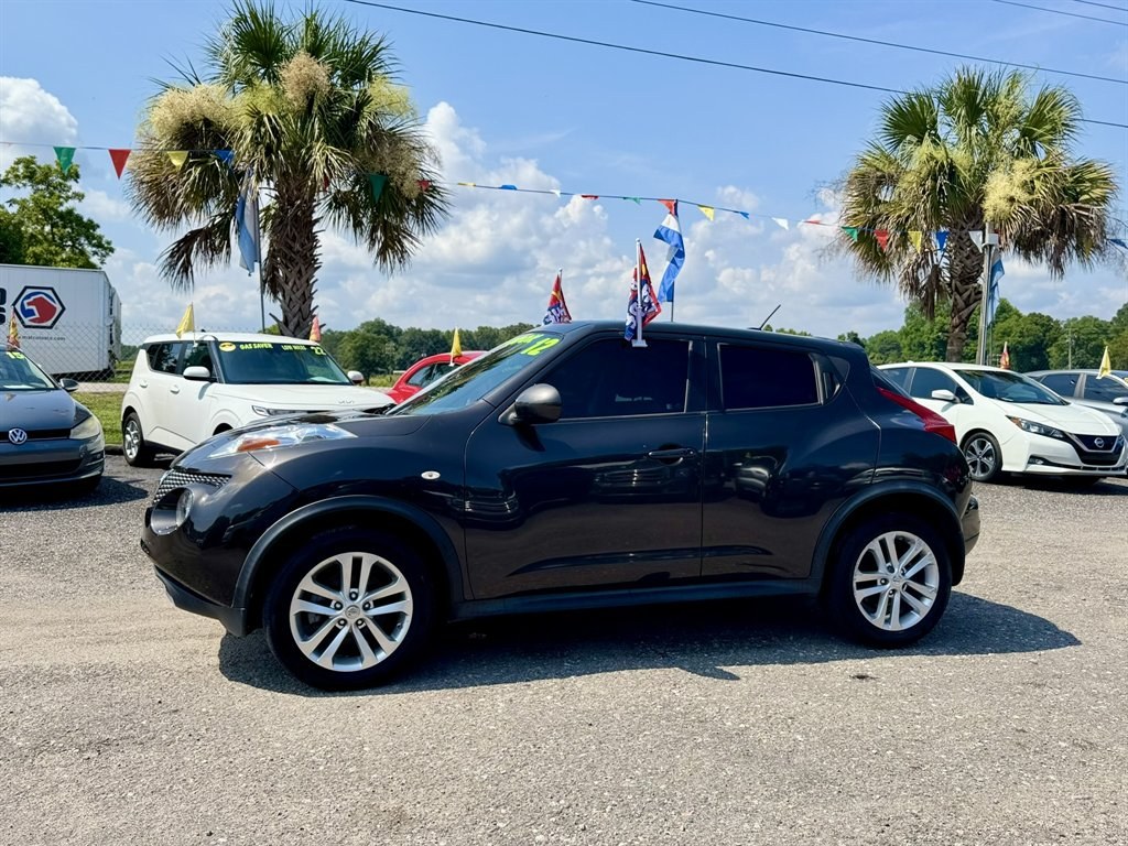 photo of 2012 Nissan Juke 