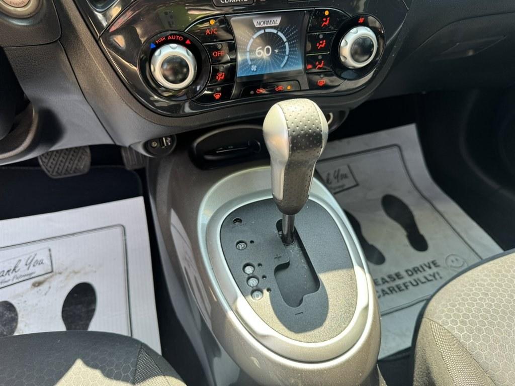 2012 Black /Black Nissan Juke (JN8AF5MR2CT) with an 1.6l I-4 DI Dohc T/C 1.6l engine, Automatic transmission, located at 745 East Steele Rd., West Columbia, SC, 29170, (803) 755-9148, 33.927212, -81.148483- Photo#14