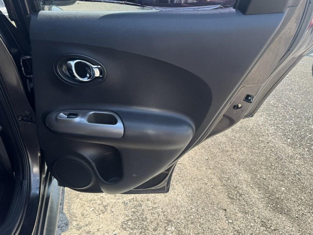 2012 Black /Black Nissan Juke (JN8AF5MR2CT) with an 1.6l I-4 DI Dohc T/C 1.6l engine, Automatic transmission, located at 745 East Steele Rd., West Columbia, SC, 29170, (803) 755-9148, 33.927212, -81.148483- Photo#23