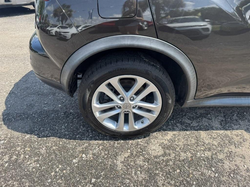 2012 Black /Black Nissan Juke (JN8AF5MR2CT) with an 1.6l I-4 DI Dohc T/C 1.6l engine, Automatic transmission, located at 745 East Steele Rd., West Columbia, SC, 29170, (803) 755-9148, 33.927212, -81.148483- Photo#30