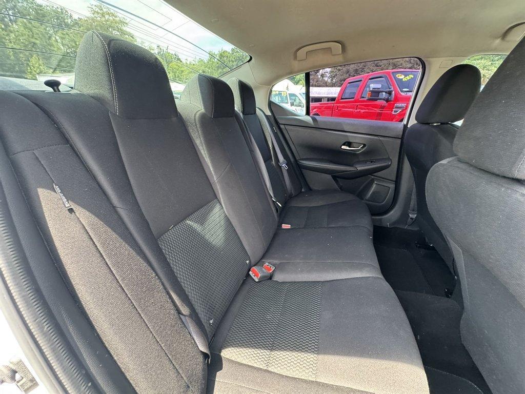 2022 White /Black Nissan Sentra (3N1AB8BV7NY) with an 2.0l I-4 DI Dohc 2.0l engine, Automatic transmission, located at 745 East Steele Rd., West Columbia, SC, 29170, (803) 755-9148, 33.927212, -81.148483 - Photo#22