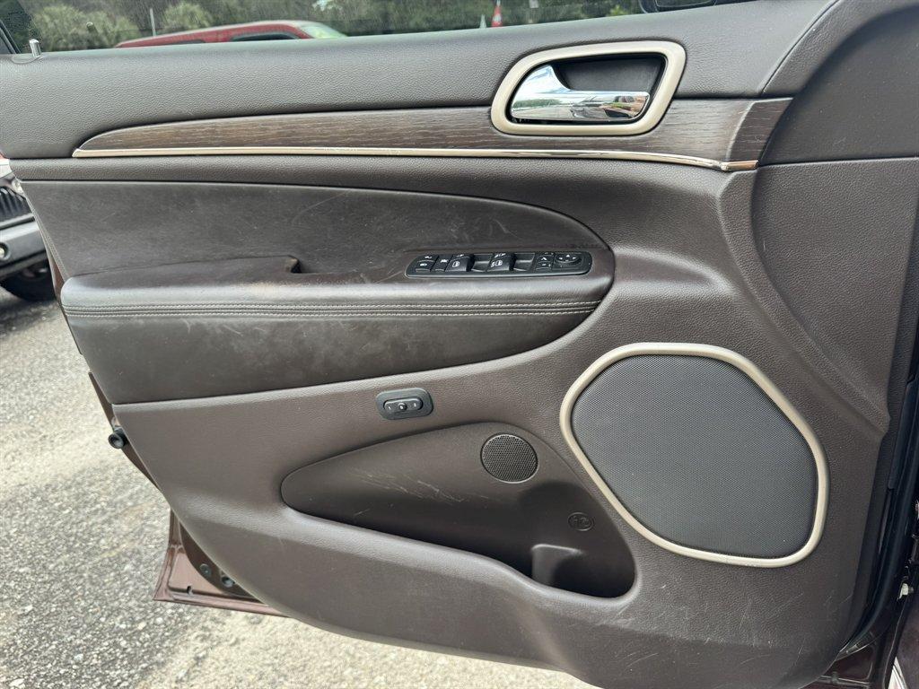 2014 Brown /Brown Jeep Grand Cherokee (1C4RJFJT4EC) with an 5.7l V8 MPI Hemi 5.7l engine, Automatic transmission, located at 745 East Steele Rd., West Columbia, SC, 29170, (803) 755-9148, 33.927212, -81.148483 - Photo#19