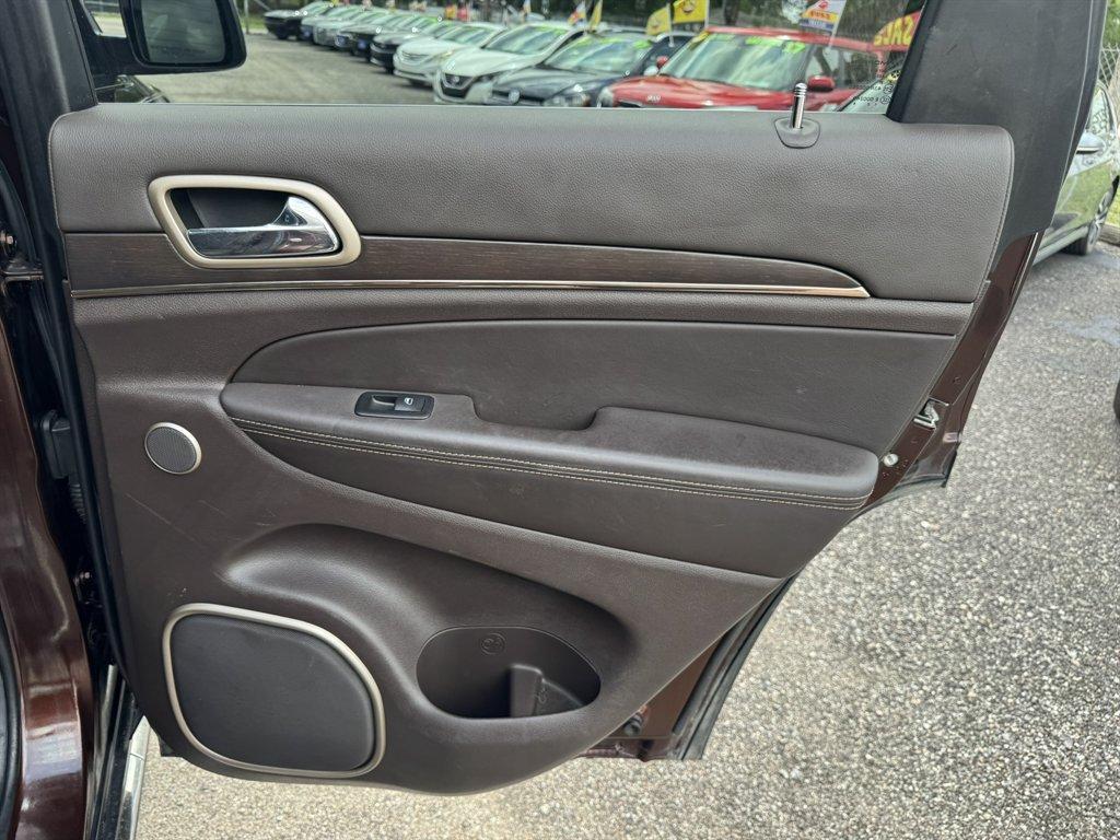 2014 Brown /Brown Jeep Grand Cherokee (1C4RJFJT4EC) with an 5.7l V8 MPI Hemi 5.7l engine, Automatic transmission, located at 745 East Steele Rd., West Columbia, SC, 29170, (803) 755-9148, 33.927212, -81.148483 - Photo#26