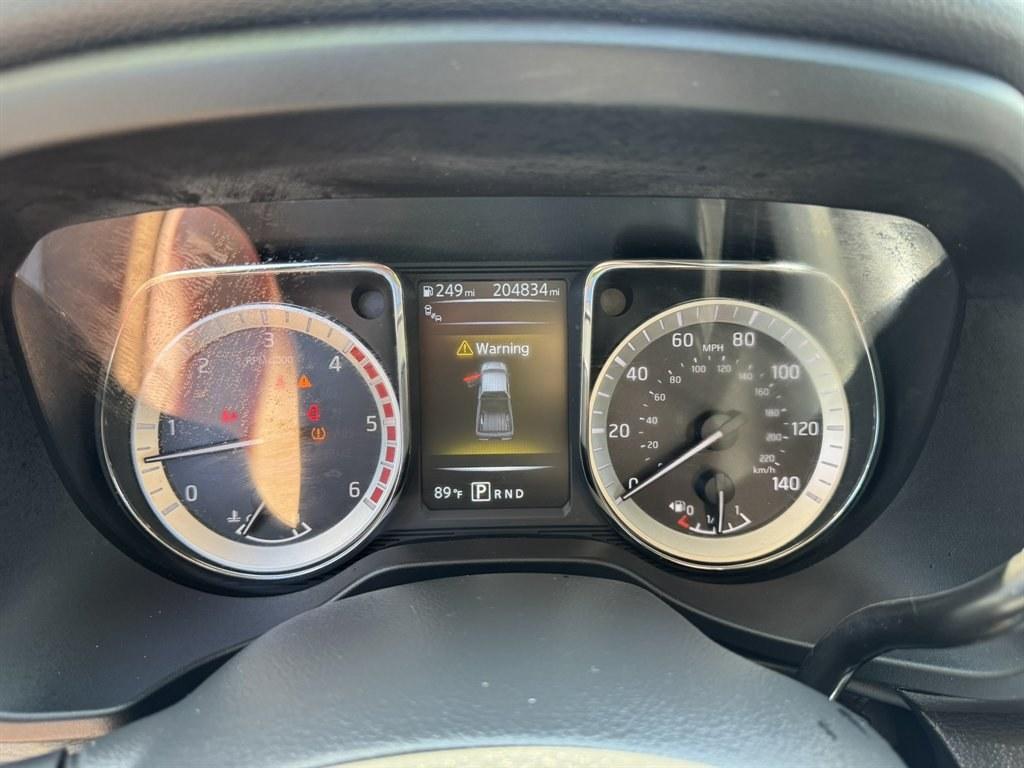 2016 Red /Black Nissan Titan XD (1N6BA1F24GN) with an 5.0l V8 DI Dohc Tdsl 5.0l engine, Automatic transmission, located at 745 East Steele Rd., West Columbia, SC, 29170, (803) 755-9148, 33.927212, -81.148483- Photo#10