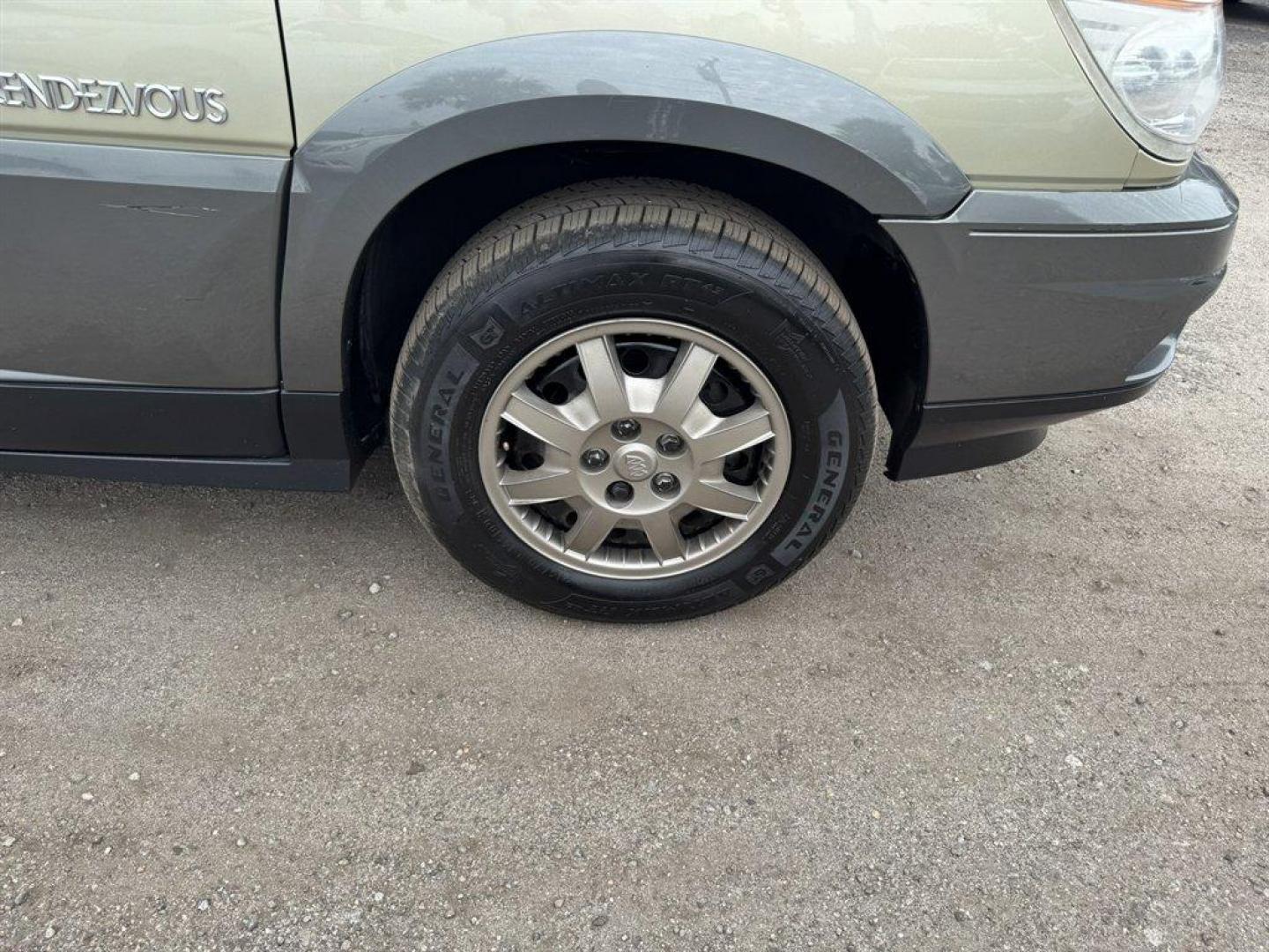 2003 Gold /Taupe Buick Rendezvous (3G5DA03E83S) with an 3.4l V6 MFI 3.4l engine, Automatic transmission, located at 745 East Steele Rd., West Columbia, SC, 29170, (803) 755-9148, 33.927212, -81.148483- Photo#24