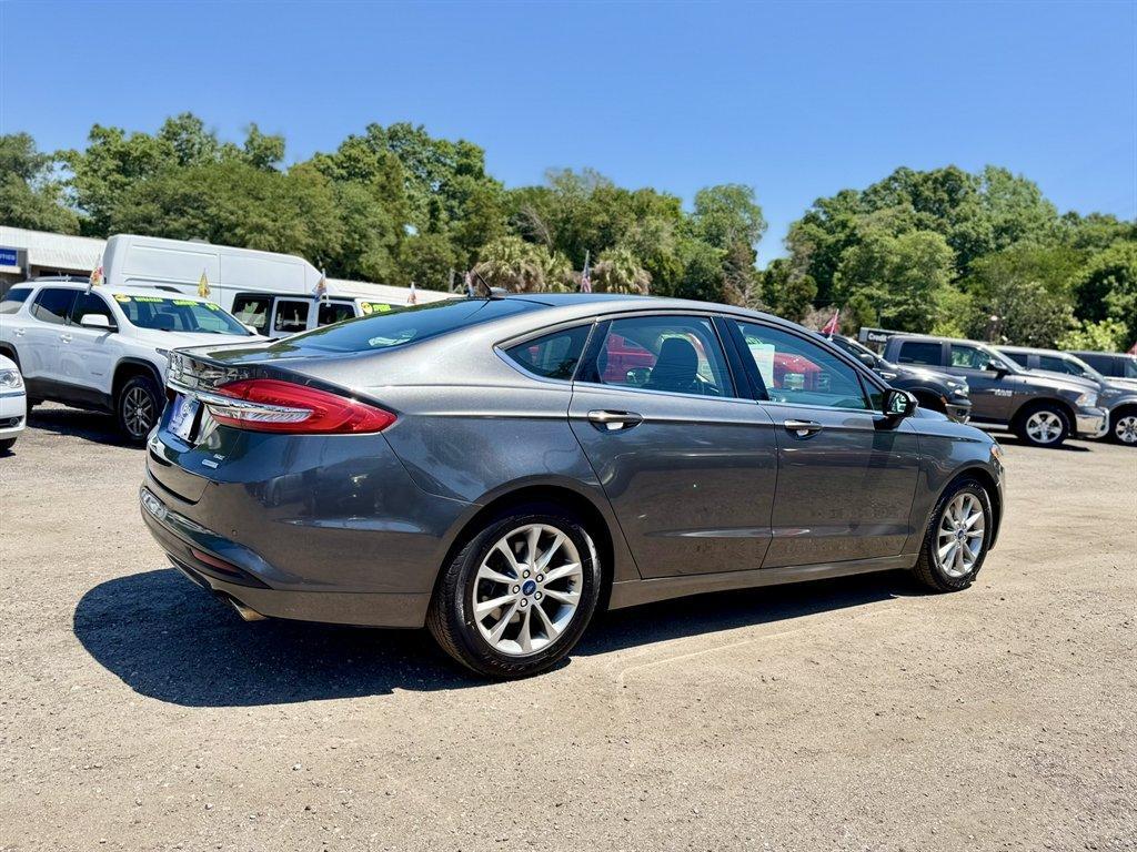 2017 Grey /Black Ford Fusion (3FA6P0HDXHR) with an 1.5l I-4 DI Dohc Ecoboost engine, Automatic transmission, located at 745 East Steele Rd., West Columbia, SC, 29170, (803) 755-9148, 33.927212, -81.148483 - Photo#3