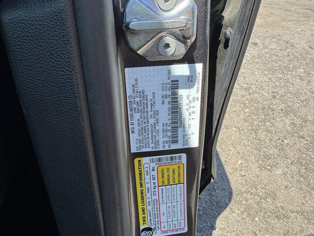 2017 Grey /Black Ford Fusion (3FA6P0HDXHR) with an 1.5l I-4 DI Dohc Ecoboost engine, Automatic transmission, located at 745 East Steele Rd., West Columbia, SC, 29170, (803) 755-9148, 33.927212, -81.148483 - Photo#32