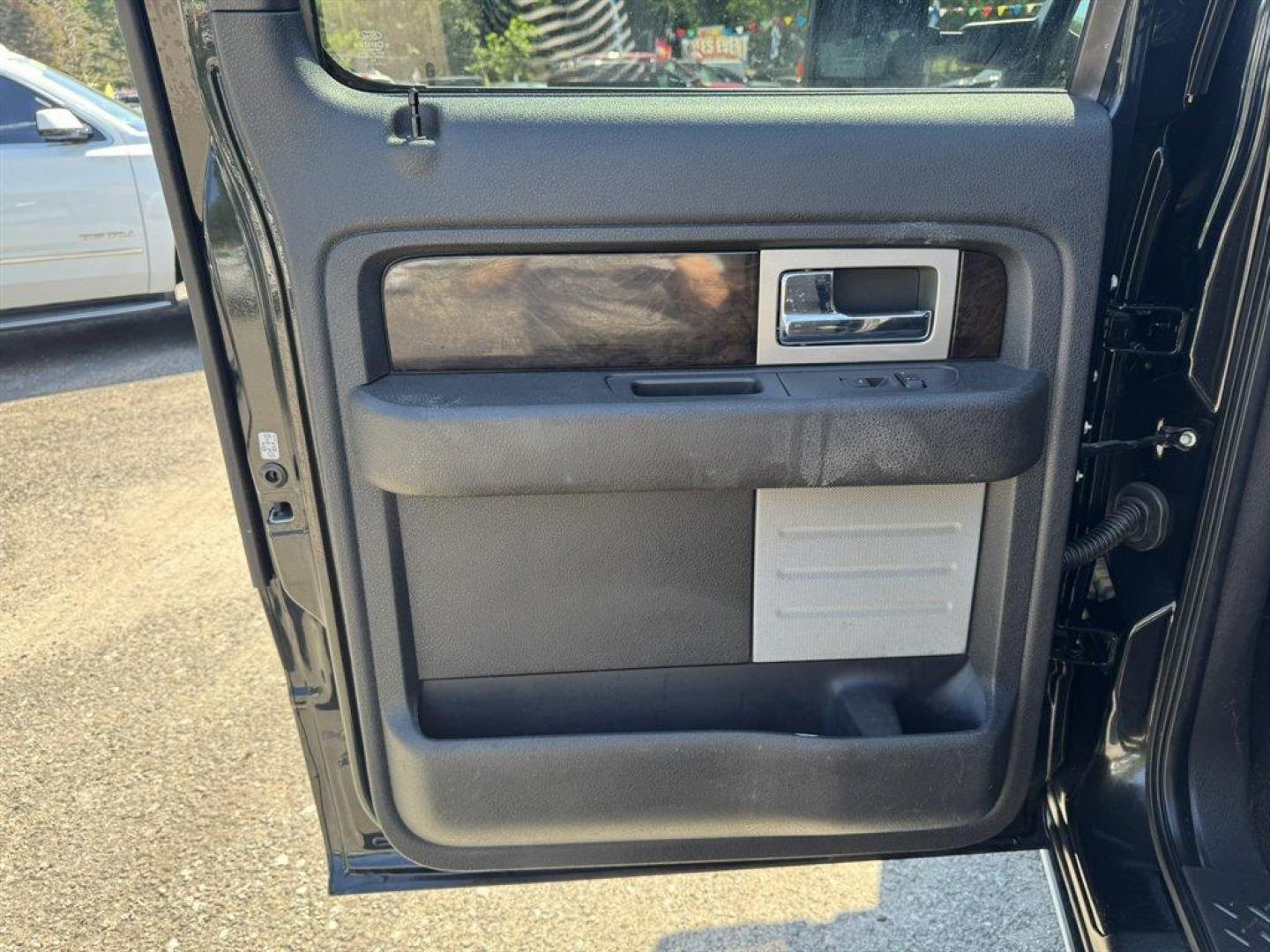 2014 Black /Black Ford F150 (1FTFW1ET6EF) with an 3.5l V6 DI T/C Ecoboost 3 engine, Automatic transmission, located at 745 East Steele Rd., West Columbia, SC, 29170, (803) 755-9148, 33.927212, -81.148483 - Photo#23