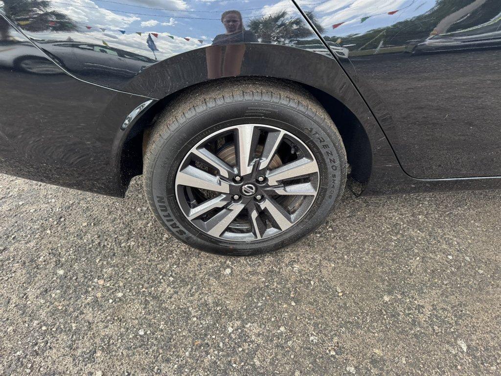 2021 Black /Black Nissan Versa (3N1CN8EV0ML) with an 1.6l I-4 Smpi Dohc Cvtcs engine, Automatic transmission, located at 745 East Steele Rd., West Columbia, SC, 29170, (803) 755-9148, 33.927212, -81.148483 - Photo#29
