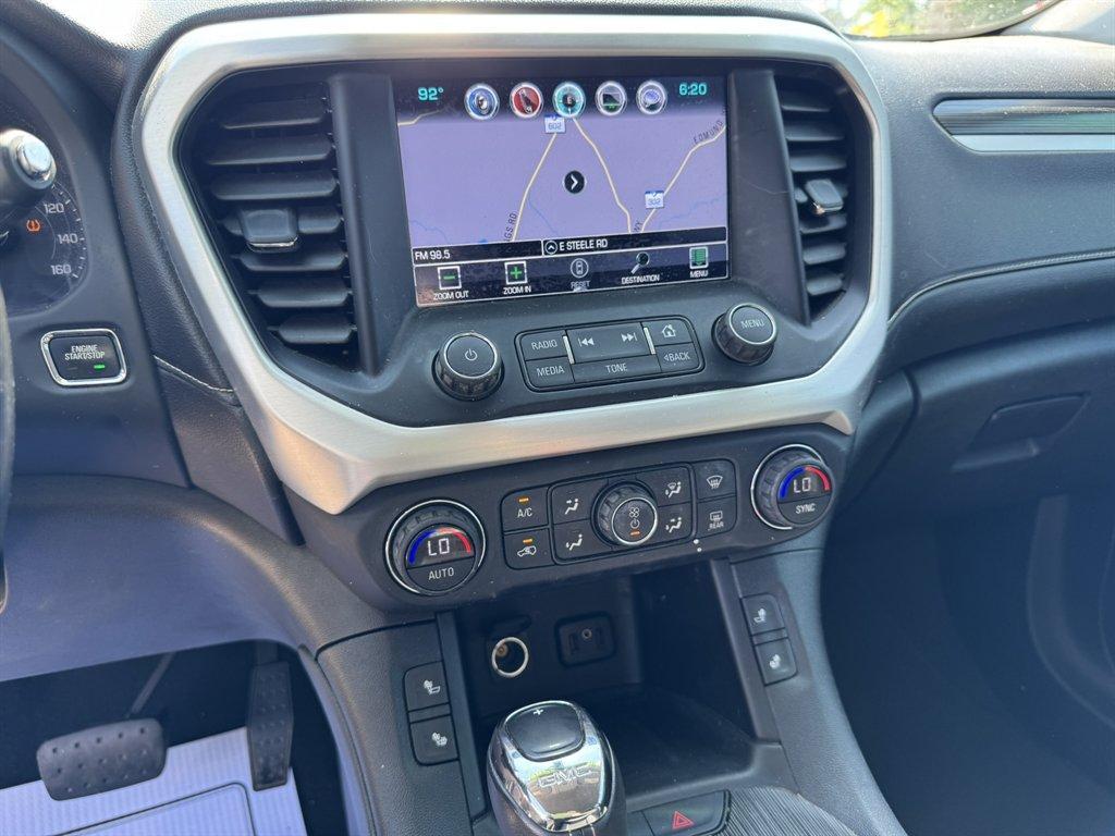 2019 White /Black GMC Acadia (1GKKNULS1KZ) with an 3.6l V6 DI Dohc 3.6l engine, Automatic transmission, located at 745 East Steele Rd., West Columbia, SC, 29170, (803) 755-9148, 33.927212, -81.148483 - Photo#15
