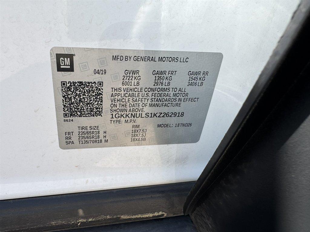 2019 White /Black GMC Acadia (1GKKNULS1KZ) with an 3.6l V6 DI Dohc 3.6l engine, Automatic transmission, located at 745 East Steele Rd., West Columbia, SC, 29170, (803) 755-9148, 33.927212, -81.148483 - Photo#40