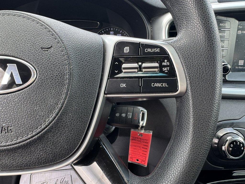 2020 Purple /Black Kia Sorento (5XYPG4A32LG) with an 2.4l I-4 DI Dohc 2.4l engine, Automatic transmission, located at 745 East Steele Rd., West Columbia, SC, 29170, (803) 755-9148, 33.927212, -81.148483 - Photo#9