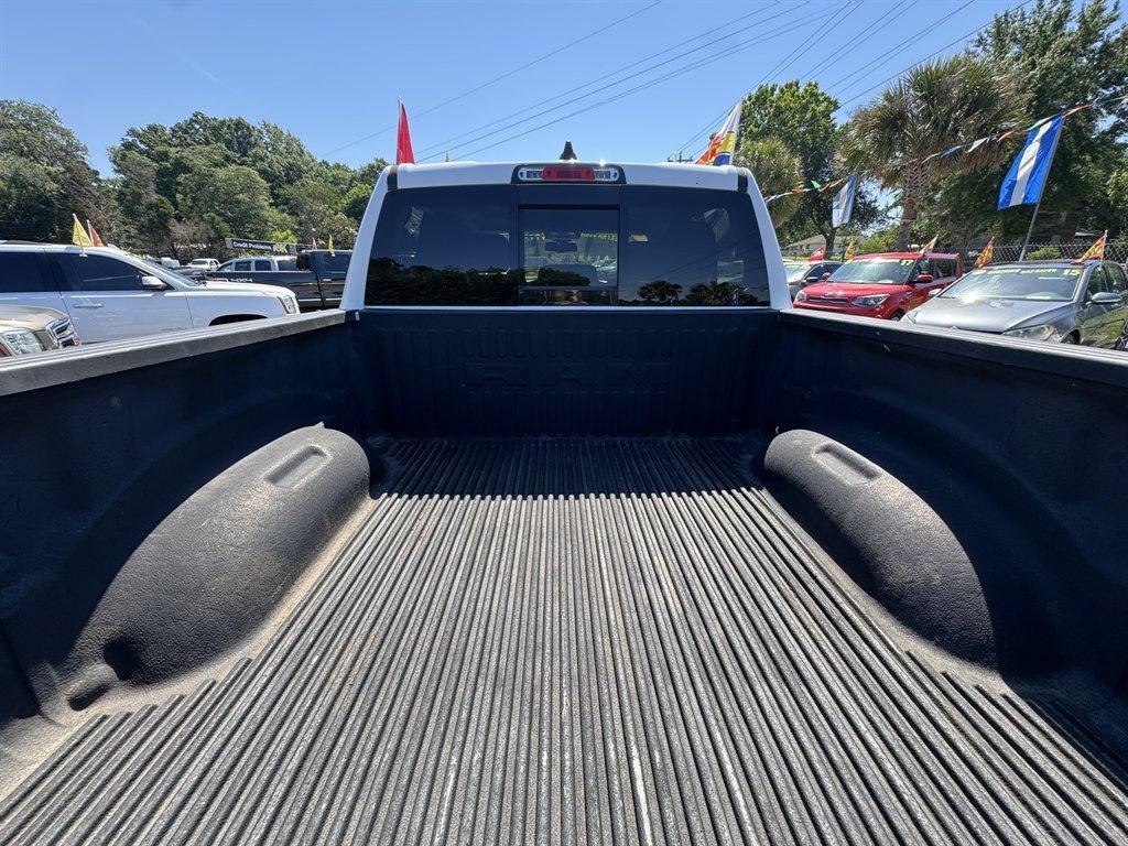 2019 White /Grey Ram 1500 (1C6RREFT7KN) with an 5.7l V8 Smpi Hemi 5.7l engine, Automatic transmission, located at 745 East Steele Rd., West Columbia, SC, 29170, (803) 755-9148, 33.927212, -81.148483 - Photo#28