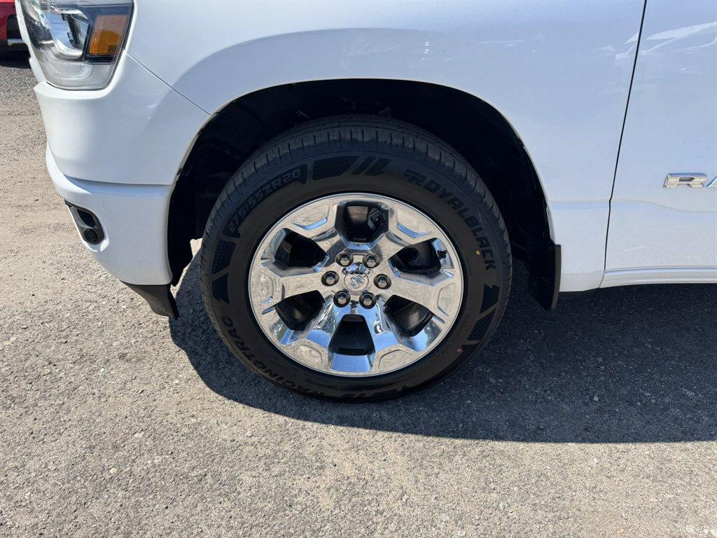 2019 White /Grey Ram 1500 (1C6RREFT7KN) with an 5.7l V8 Smpi Hemi 5.7l engine, Automatic transmission, located at 745 East Steele Rd., West Columbia, SC, 29170, (803) 755-9148, 33.927212, -81.148483 - Photo#35