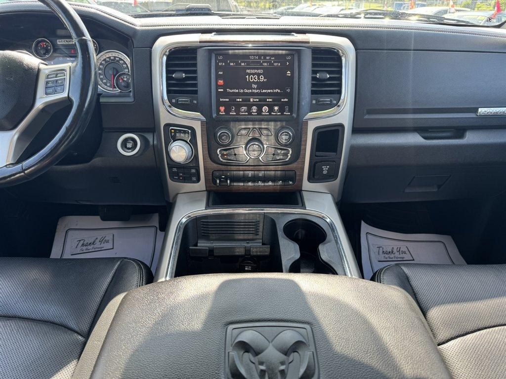 2016 White /Black Ram 1500 (1C6RR7VT5GS) with an 5.7l V8 Smpi Hemi 5.7l engine, Automatic transmission, located at 745 East Steele Rd., West Columbia, SC, 29170, (803) 755-9148, 33.927212, -81.148483- Photo#11