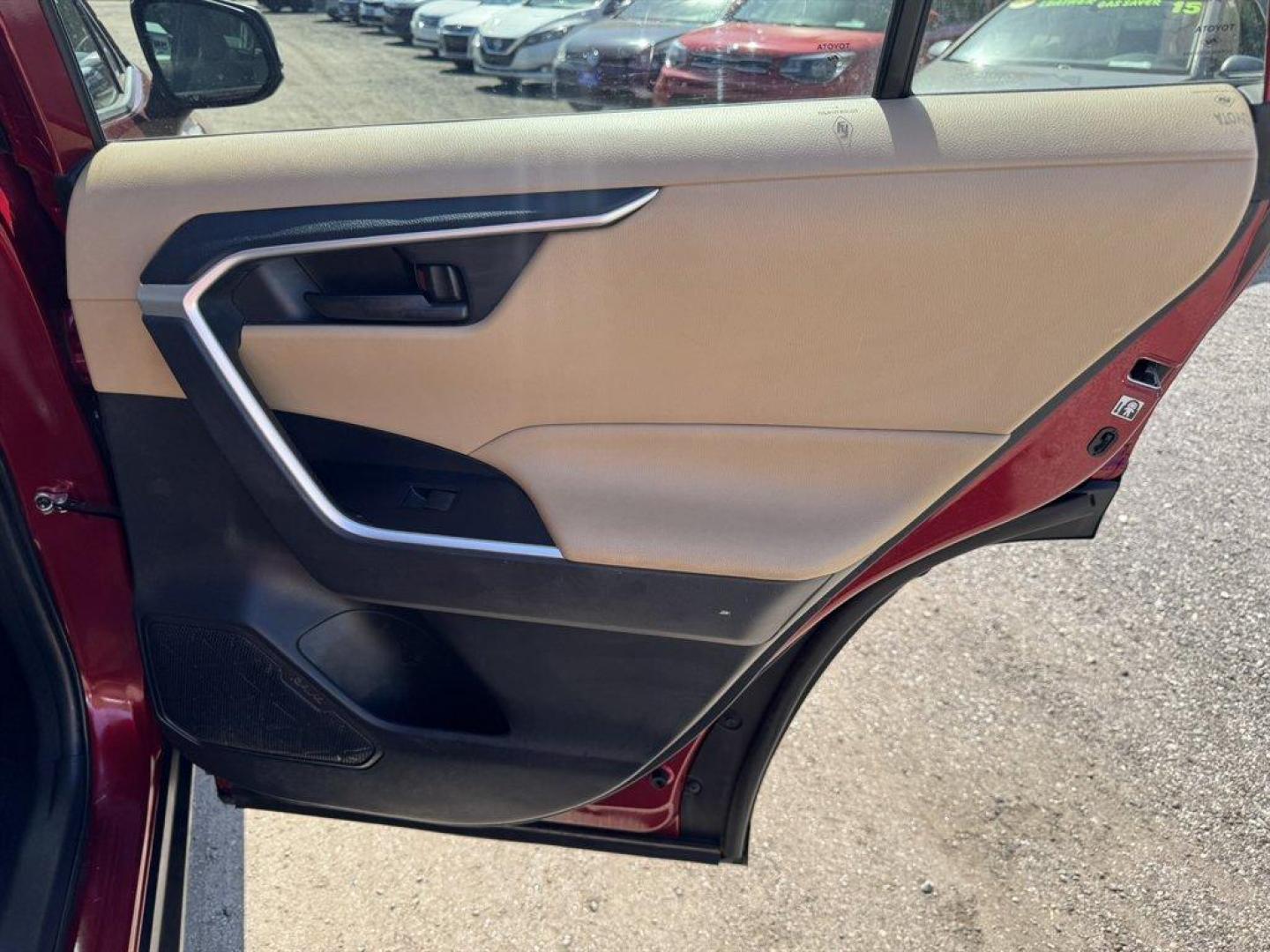 2019 Burgundy /Taupe Toyota RAV4 (2T3H1RFVXKW) with an 2.5l I-4 DI Dohc 2.5l engine, Automatic transmission, located at 745 East Steele Rd., West Columbia, SC, 29170, (803) 755-9148, 33.927212, -81.148483 - Photo#22