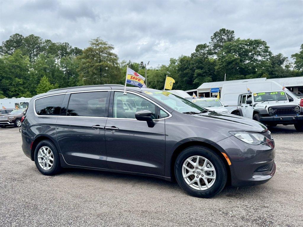 2021 Grey /Black Chrysler Voyager (2C4RC1DG8MR) with an 3.6l V6 MPI Dohc VVT Flex engine, Automatic transmission, located at 745 East Steele Rd., West Columbia, SC, 29170, (803) 755-9148, 33.927212, -81.148483 - Photo#2