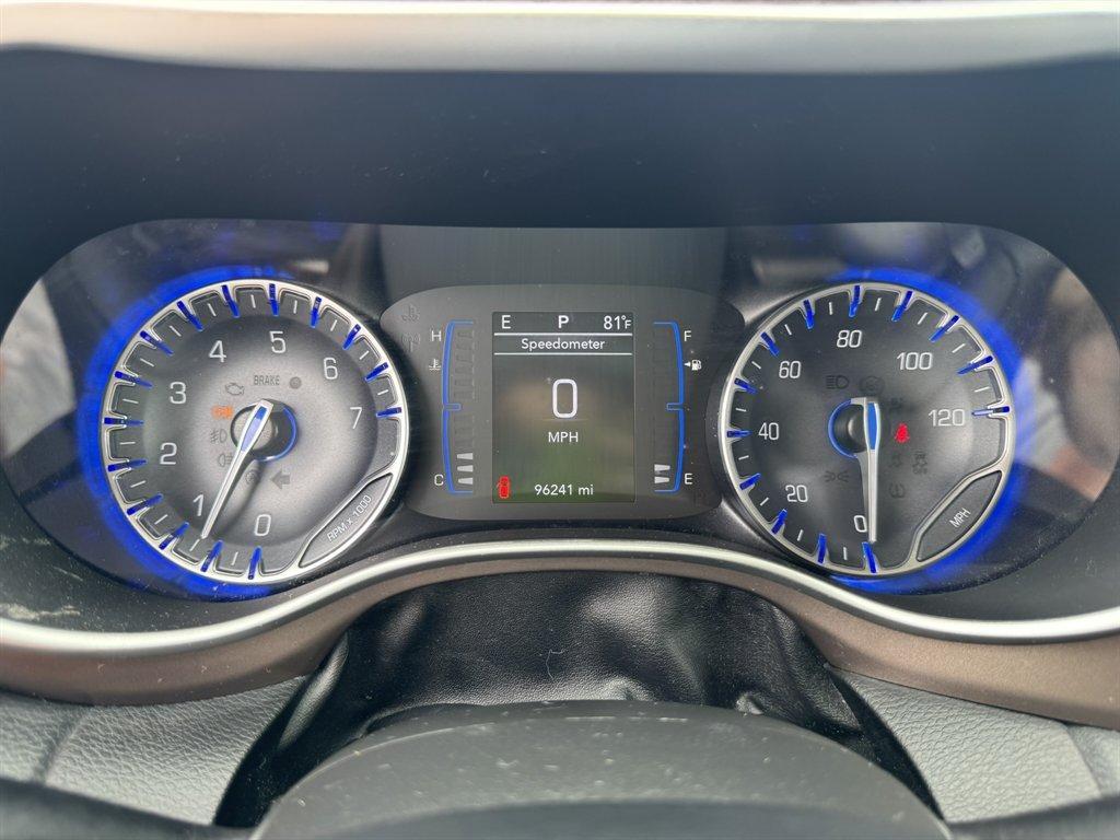 2021 Grey /Black Chrysler Voyager (2C4RC1DG8MR) with an 3.6l V6 MPI Dohc VVT Flex engine, Automatic transmission, located at 745 East Steele Rd., West Columbia, SC, 29170, (803) 755-9148, 33.927212, -81.148483 - Photo#10