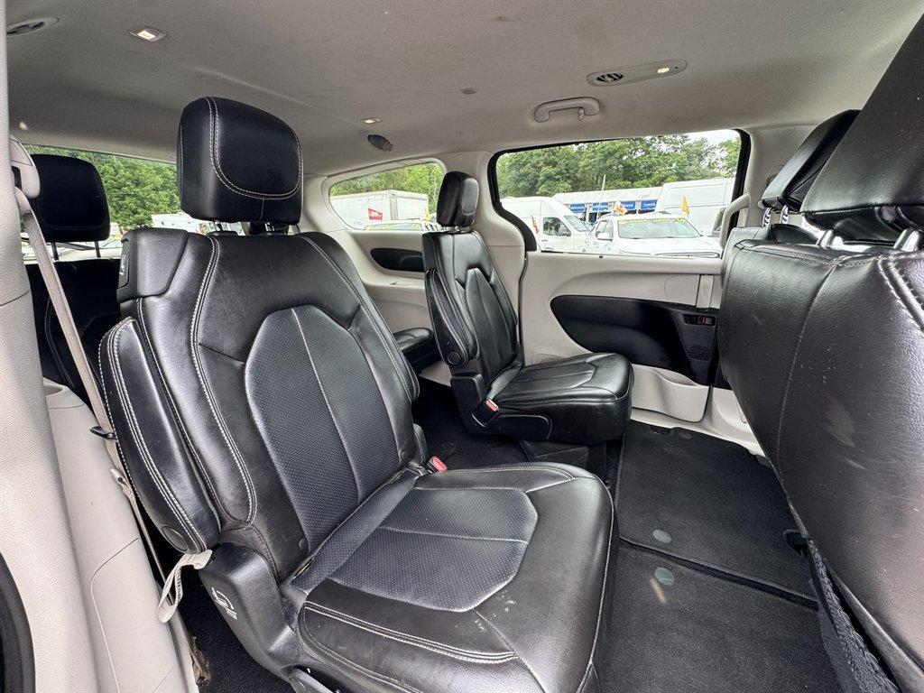 2021 Grey /Black Chrysler Voyager (2C4RC1DG8MR) with an 3.6l V6 MPI Dohc VVT Flex engine, Automatic transmission, located at 745 East Steele Rd., West Columbia, SC, 29170, (803) 755-9148, 33.927212, -81.148483 - Photo#23