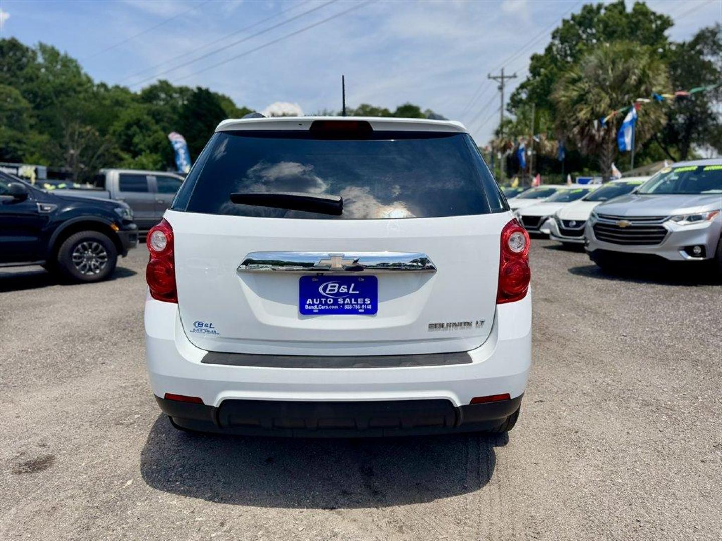 2014 White /Brown Chevrolet Equinox (2GNALCEK0E6) with an 2.4l I-4 Sidi Dohc Flex 2 engine, Automatic transmission, located at 745 East Steele Rd., West Columbia, SC, 29170, (803) 755-9148, 33.927212, -81.148483- Photo#4