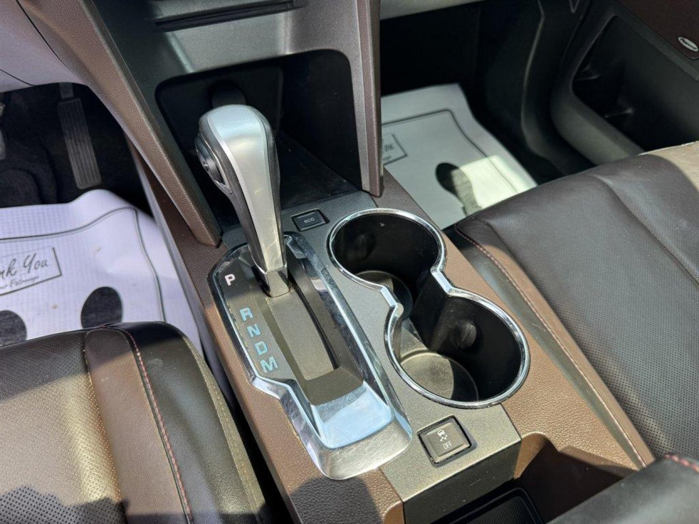 2014 White /Brown Chevrolet Equinox (2GNALCEK0E6) with an 2.4l I-4 Sidi Dohc Flex 2 engine, Automatic transmission, located at 745 East Steele Rd., West Columbia, SC, 29170, (803) 755-9148, 33.927212, -81.148483- Photo#15