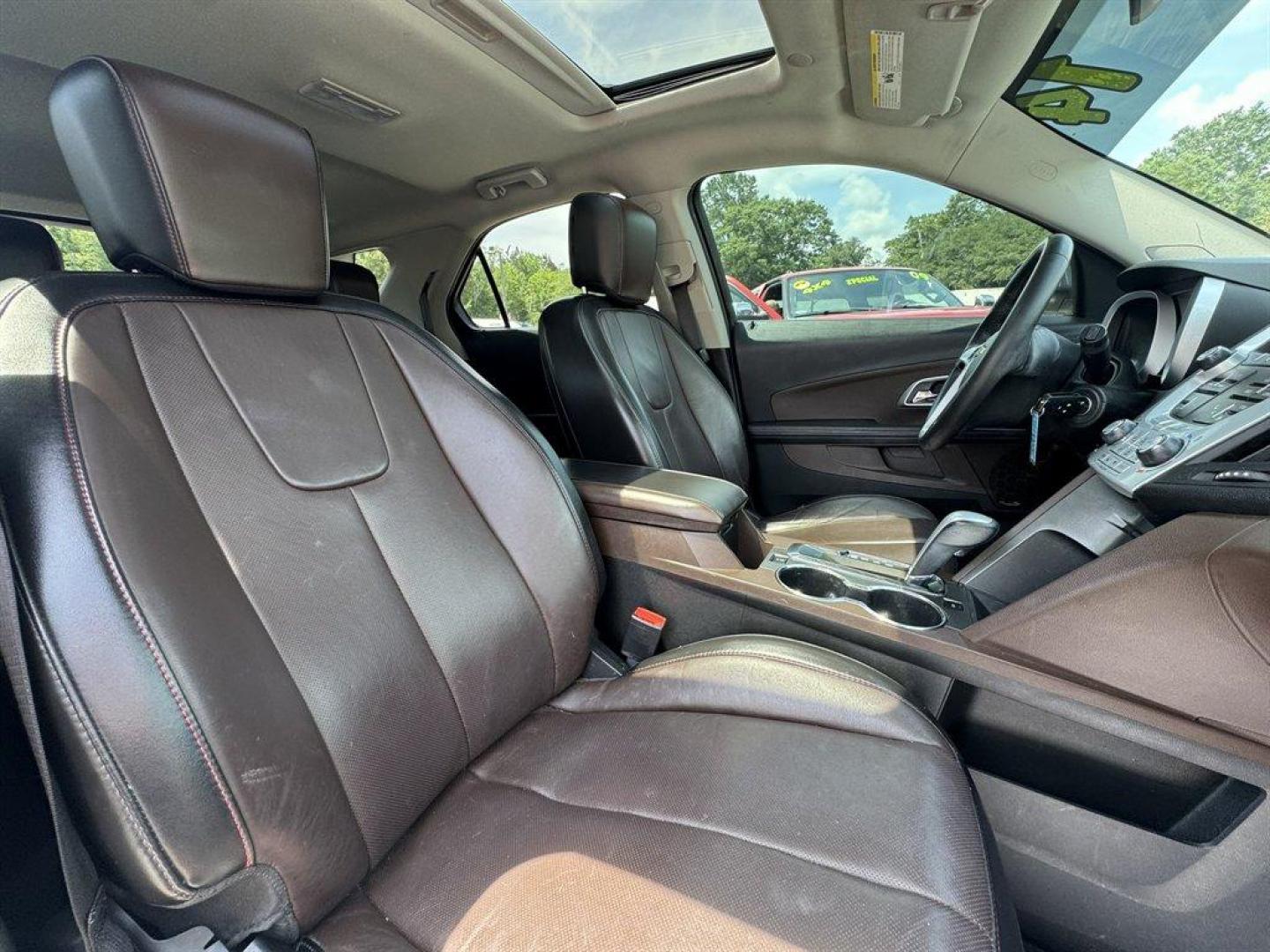2014 White /Brown Chevrolet Equinox (2GNALCEK0E6) with an 2.4l I-4 Sidi Dohc Flex 2 engine, Automatic transmission, located at 745 East Steele Rd., West Columbia, SC, 29170, (803) 755-9148, 33.927212, -81.148483- Photo#27