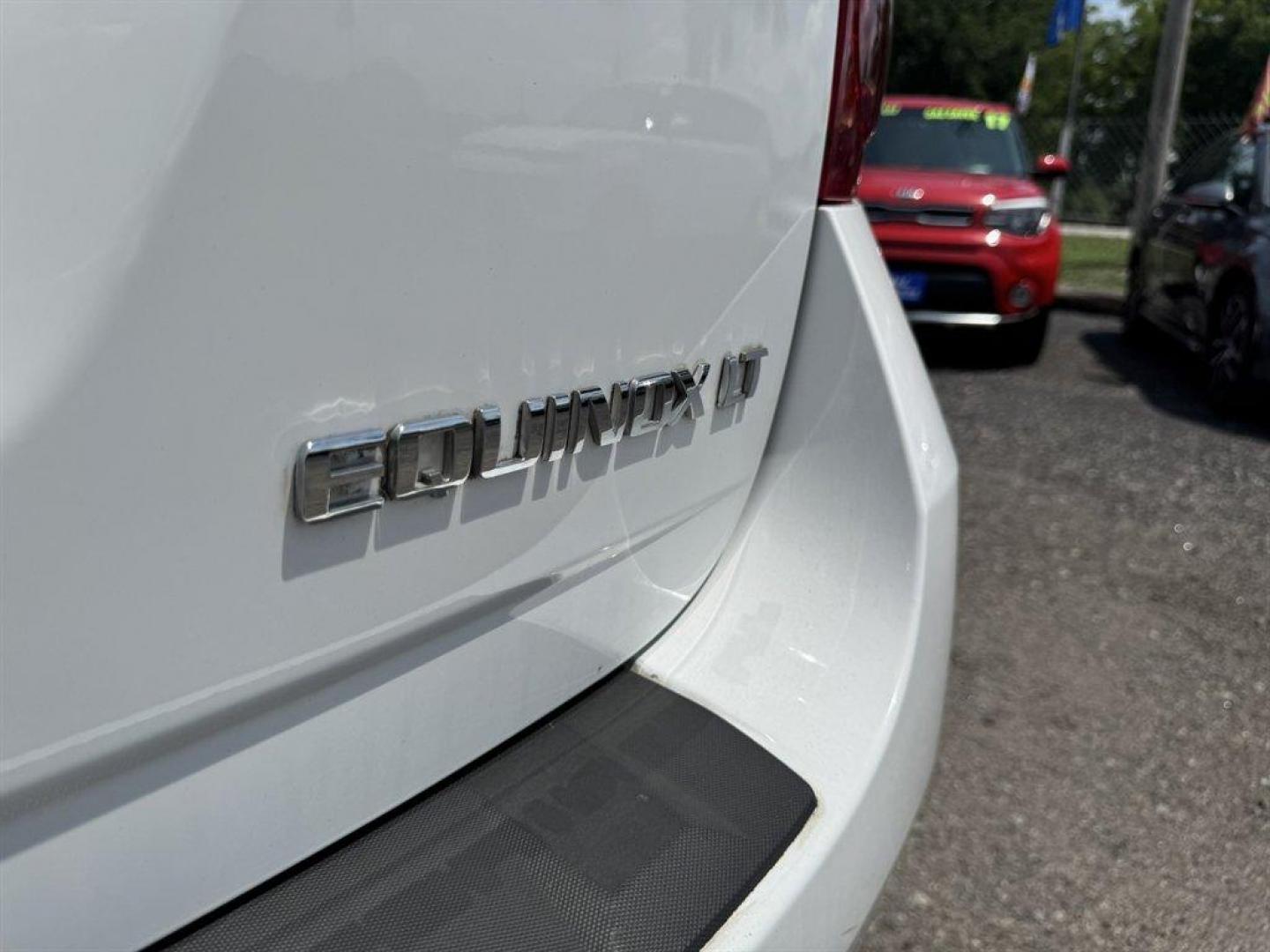 2014 White /Brown Chevrolet Equinox (2GNALCEK0E6) with an 2.4l I-4 Sidi Dohc Flex 2 engine, Automatic transmission, located at 745 East Steele Rd., West Columbia, SC, 29170, (803) 755-9148, 33.927212, -81.148483- Photo#30