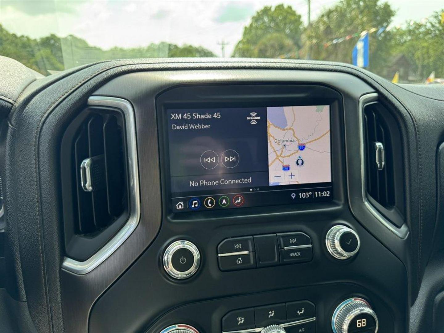2019 Black /Black GMC Sierra 1500 (3GTP9EED7KG) with an 5.3l V8 DI DYN Fuel Mgmt engine, Automatic transmission, located at 745 East Steele Rd., West Columbia, SC, 29170, (803) 755-9148, 33.927212, -81.148483- Photo#12