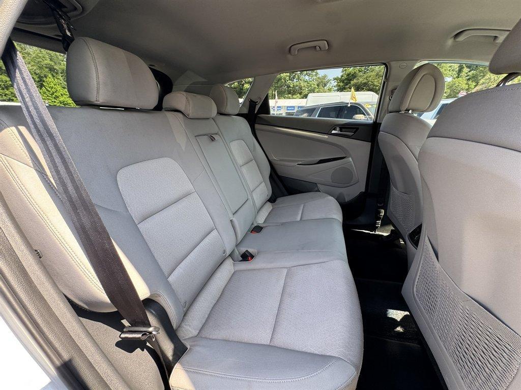 2017 Silver /Grey Hyundai Tucson (KM8J3CA28HU) with an 1.6l I-4 DI Dohc Cvvt T/C engine, Automatic transmission, located at 745 East Steele Rd., West Columbia, SC, 29170, (803) 755-9148, 33.927212, -81.148483 - Photo#24