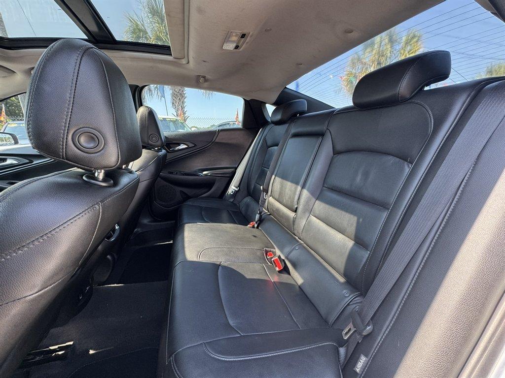 2018 White /Black Chevrolet Malibu (1G1ZD5ST2JF) with an 1.5l I-4 DI Dohc T/C 1.5l engine, Automatic transmission, located at 745 East Steele Rd., West Columbia, SC, 29170, (803) 755-9148, 33.927212, -81.148483 - Photo#23