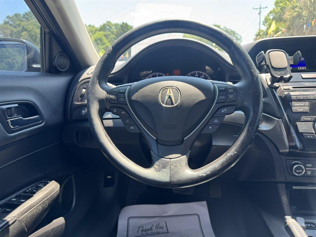 2013 Grey /Black Acura ILX (19VDE1F58DE) with an 2.0l I-4 PGM-FI Sohc 2.0l engine, Automatic transmission, located at 745 East Steele Rd., West Columbia, SC, 29170, (803) 755-9148, 33.927212, -81.148483 - Photo#7