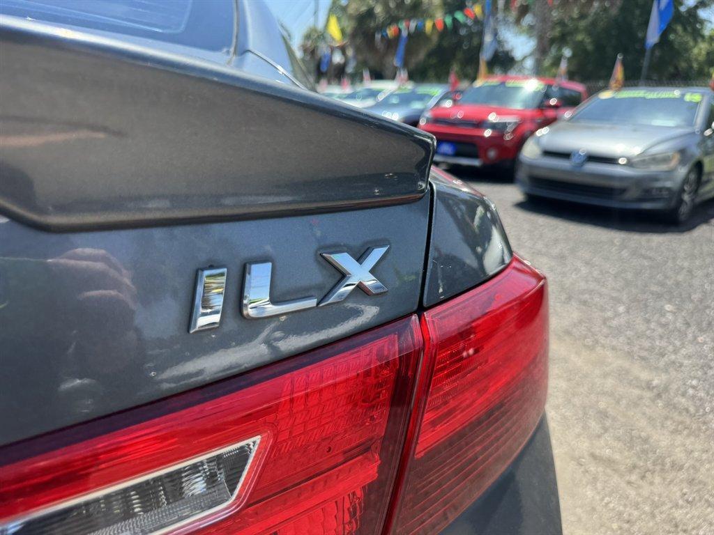 2013 Grey /Black Acura ILX (19VDE1F58DE) with an 2.0l I-4 PGM-FI Sohc 2.0l engine, Automatic transmission, located at 745 East Steele Rd., West Columbia, SC, 29170, (803) 755-9148, 33.927212, -81.148483 - Photo#26