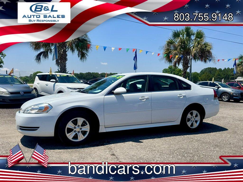 2015 White /Grey Chevrolet Impala Limited (2G1WA5E39F1) with an 3.6l V6 Sidi Dohc Flex 3. engine, Automatic transmission, located at 745 East Steele Rd., West Columbia, SC, 29170, (803) 755-9148, 33.927212, -81.148483 - Photo#0