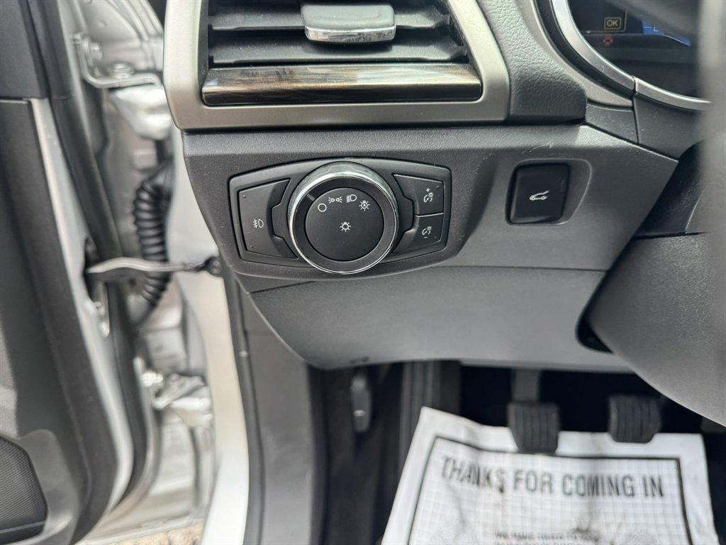 2014 Silver /Black Ford Fusion (3FA6P0HR8ER) with an 1.6l I-4 DI Dohc TC Ecobt engine, Manual transmission, located at 745 East Steele Rd., West Columbia, SC, 29170, (803) 755-9148, 33.927212, -81.148483 - Photo#14