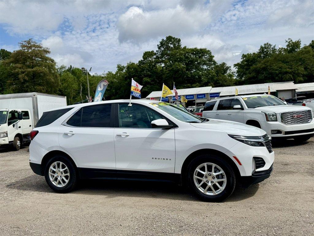 2023 White /Grey Chevrolet Equinox (3GNAXKEG2PS) with an 1.5l I-4 DI Dohc T/C 1.5l engine, Automatic transmission, located at 745 East Steele Rd., West Columbia, SC, 29170, (803) 755-9148, 33.927212, -81.148483 - Photo#2