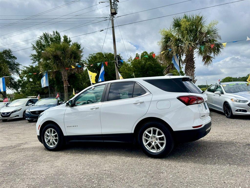 2023 White /Grey Chevrolet Equinox (3GNAXKEG2PS) with an 1.5l I-4 DI Dohc T/C 1.5l engine, Automatic transmission, located at 745 East Steele Rd., West Columbia, SC, 29170, (803) 755-9148, 33.927212, -81.148483 - Photo#5