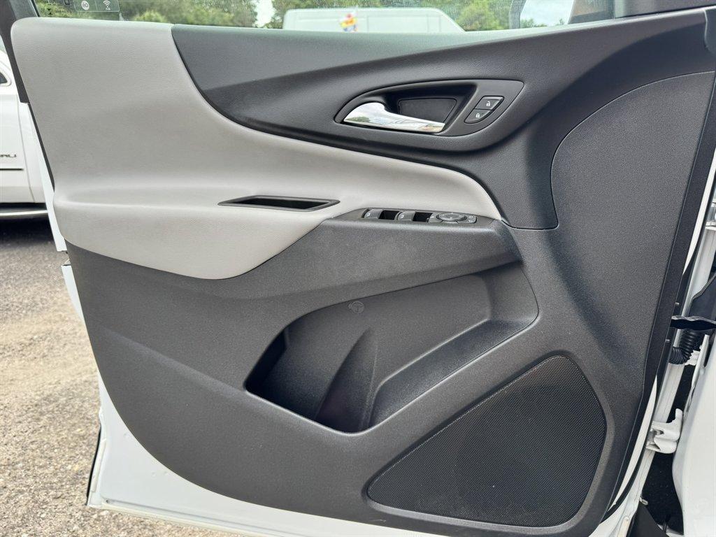 2023 White /Grey Chevrolet Equinox (3GNAXKEG2PS) with an 1.5l I-4 DI Dohc T/C 1.5l engine, Automatic transmission, located at 745 East Steele Rd., West Columbia, SC, 29170, (803) 755-9148, 33.927212, -81.148483 - Photo#17